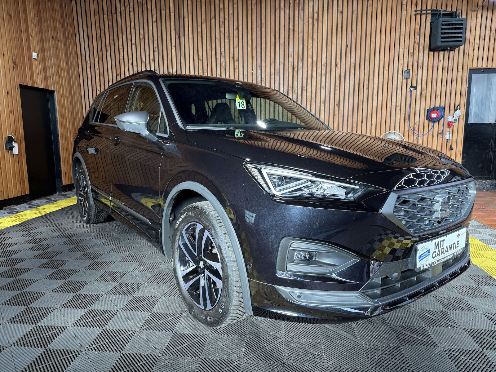 Fahrzeugabbildung SEAT Tarraco 2,0 TDI FR DSG *Navi*LED*Kam*AHK*Kessy*