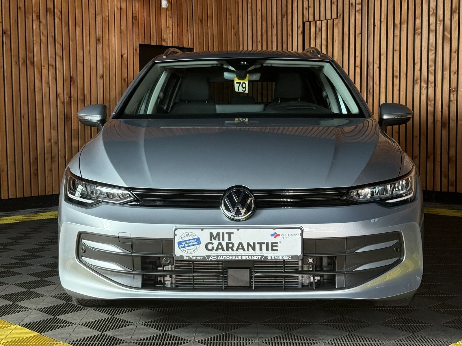 Volkswagen Golf Variant 1,5 eTSI Facelift *Navi*AHK*LED*Kam