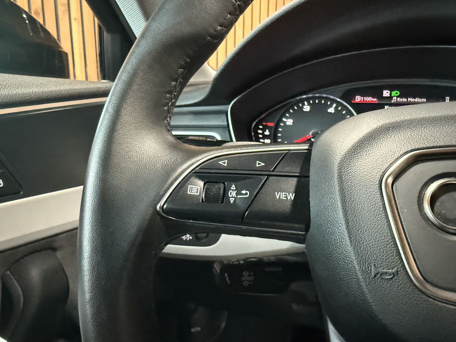 Fahrzeugabbildung Audi A4 Avant 2,0 TDI Aut. *Navi+*ACC*AHK*Kamera*App*