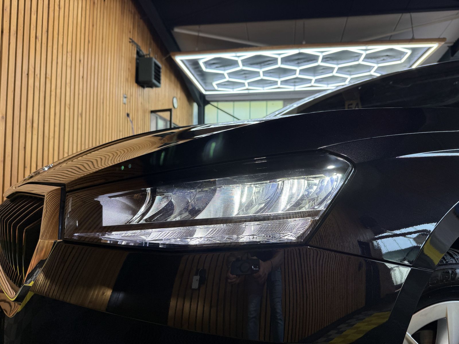 Fahrzeugabbildung SKODA Fabia 1,0 TSI Selection Navi*LED*Virtual*ACC*Kam