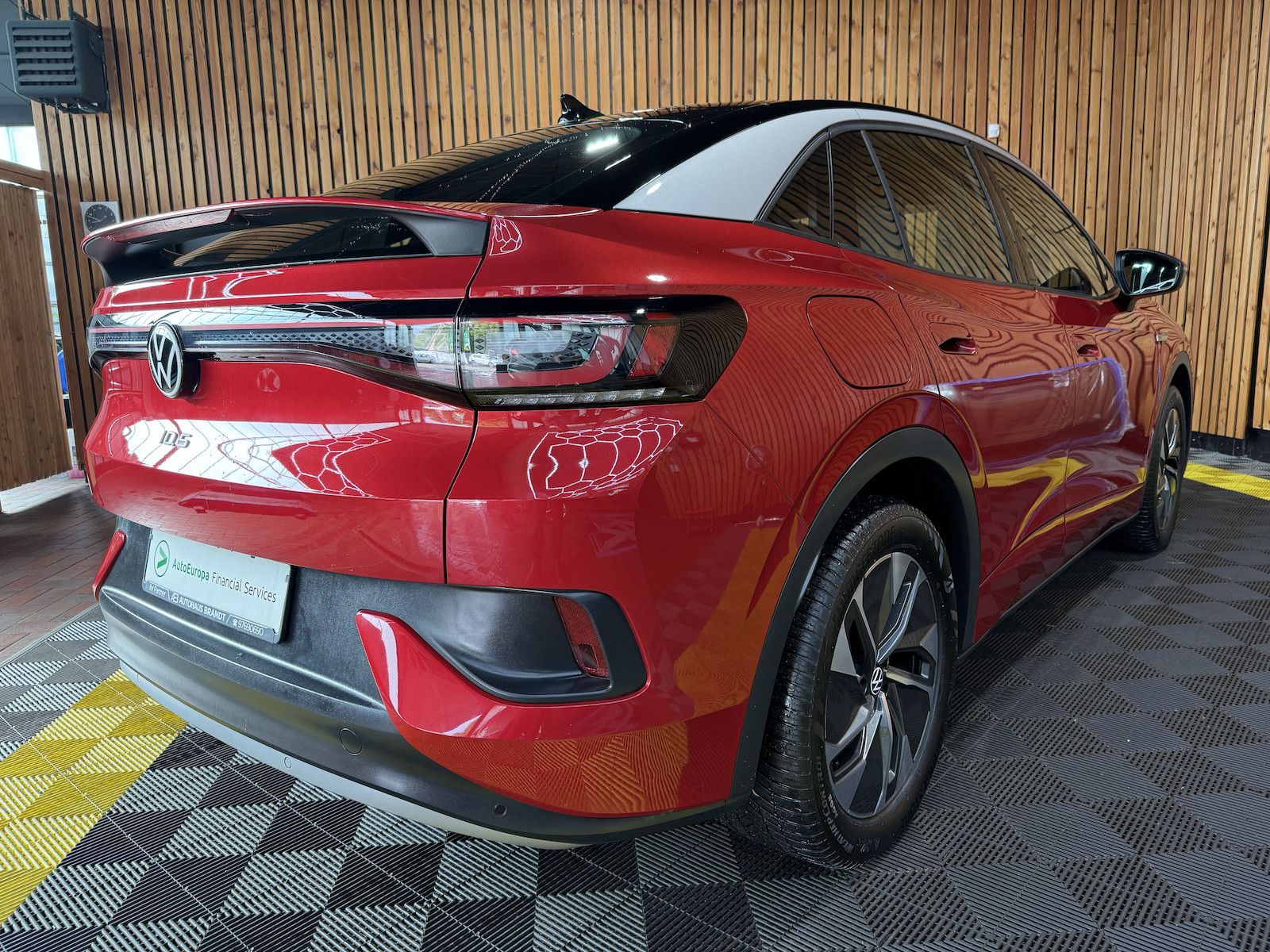 Fahrzeugabbildung Volkswagen ID.5 Pro *Navi Pro*AHK*ACC*LED*App*