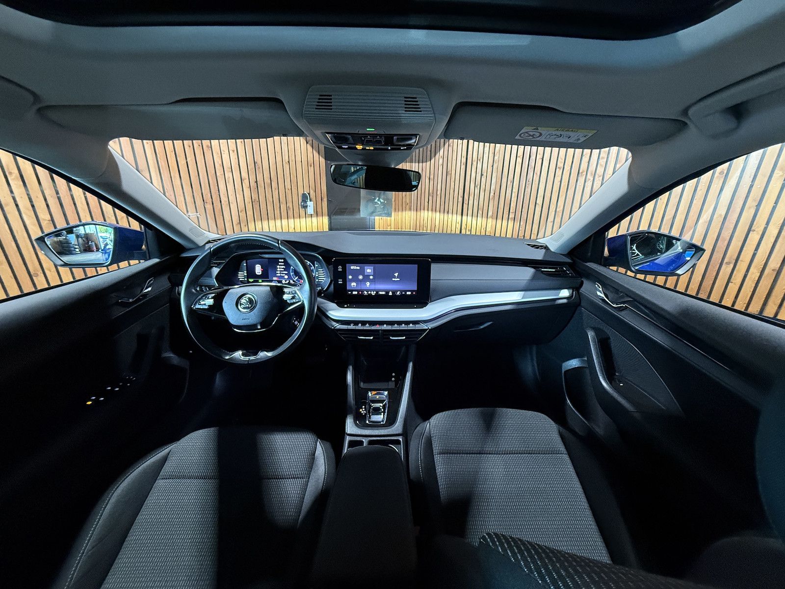 Fahrzeugabbildung SKODA Octavia Combi 1,4 iV DSG *Navi*LED*Virtual*Pano*