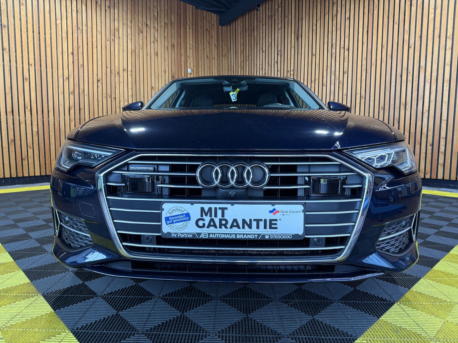 Fahrzeugabbildung Audi A6 Avant 2,0 TDI qu. *Navi*Matrix*AHK*Head*360°*