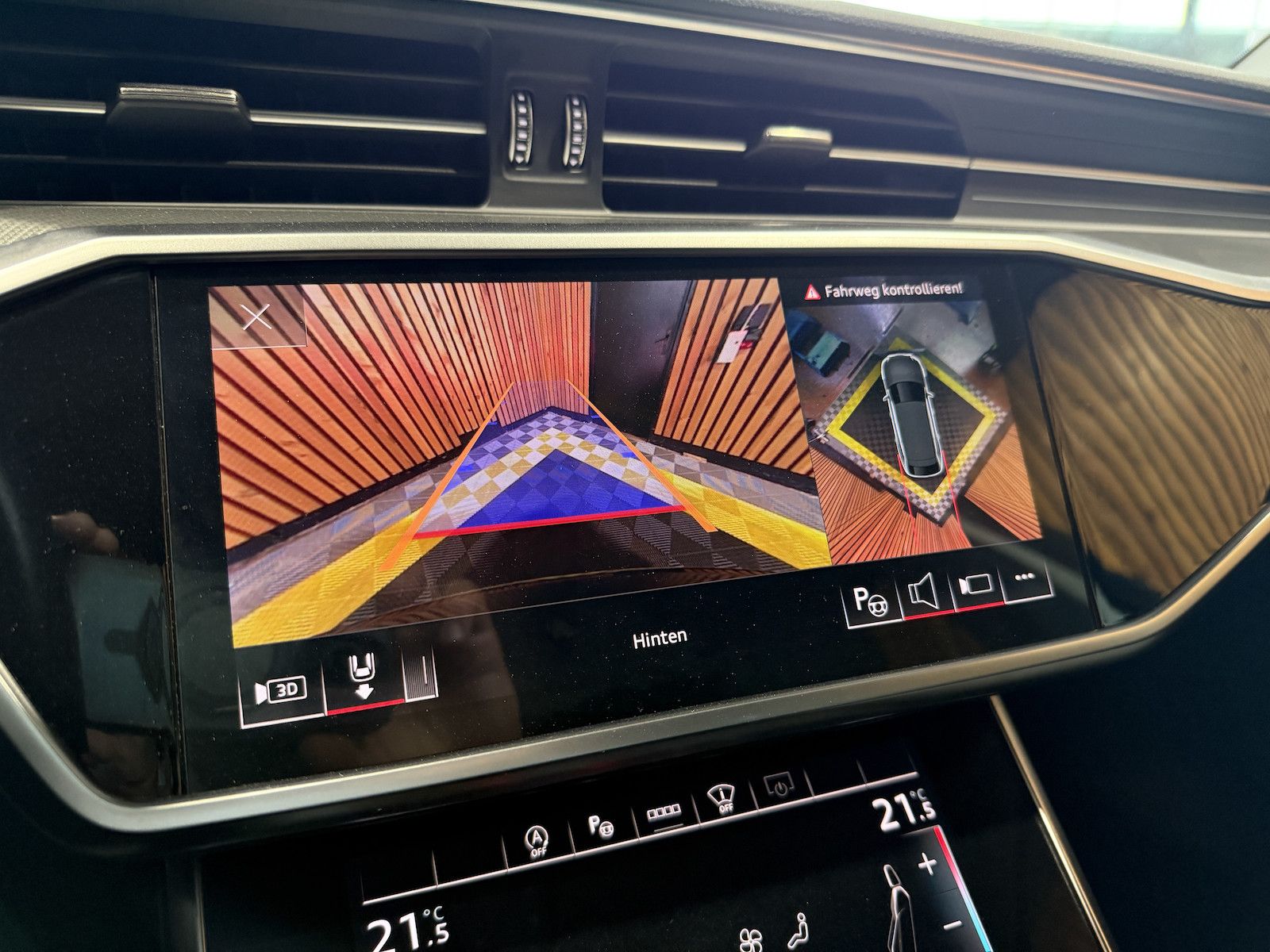 Fahrzeugabbildung Audi A6 Avant 2,0 TDI qu. *Navi*Matrix*AHK*Head*360°*
