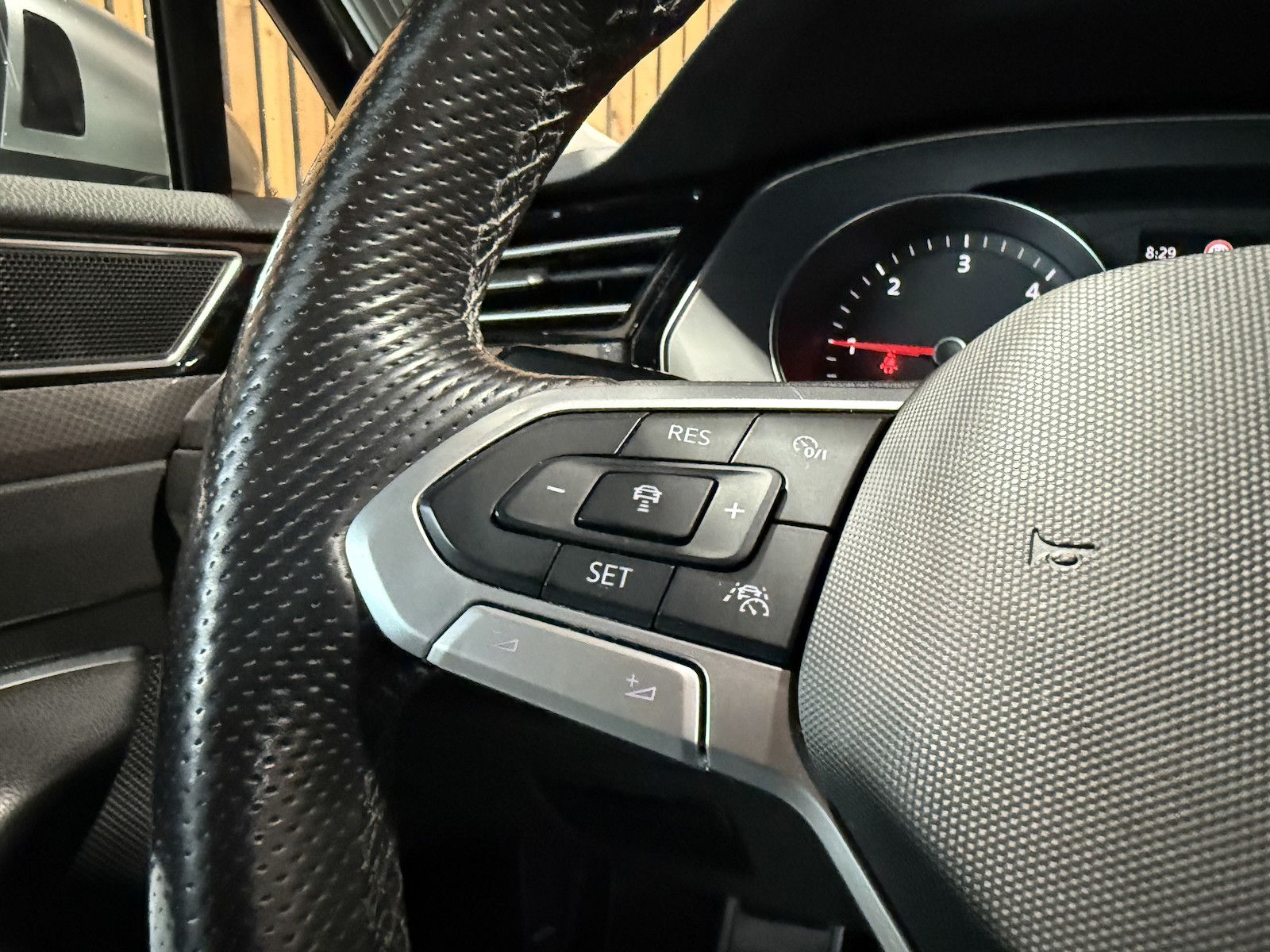 Fahrzeugabbildung Volkswagen Passat Alltrack 2,0 TDI 4M DSG *Navi*Kam*LED*AHK