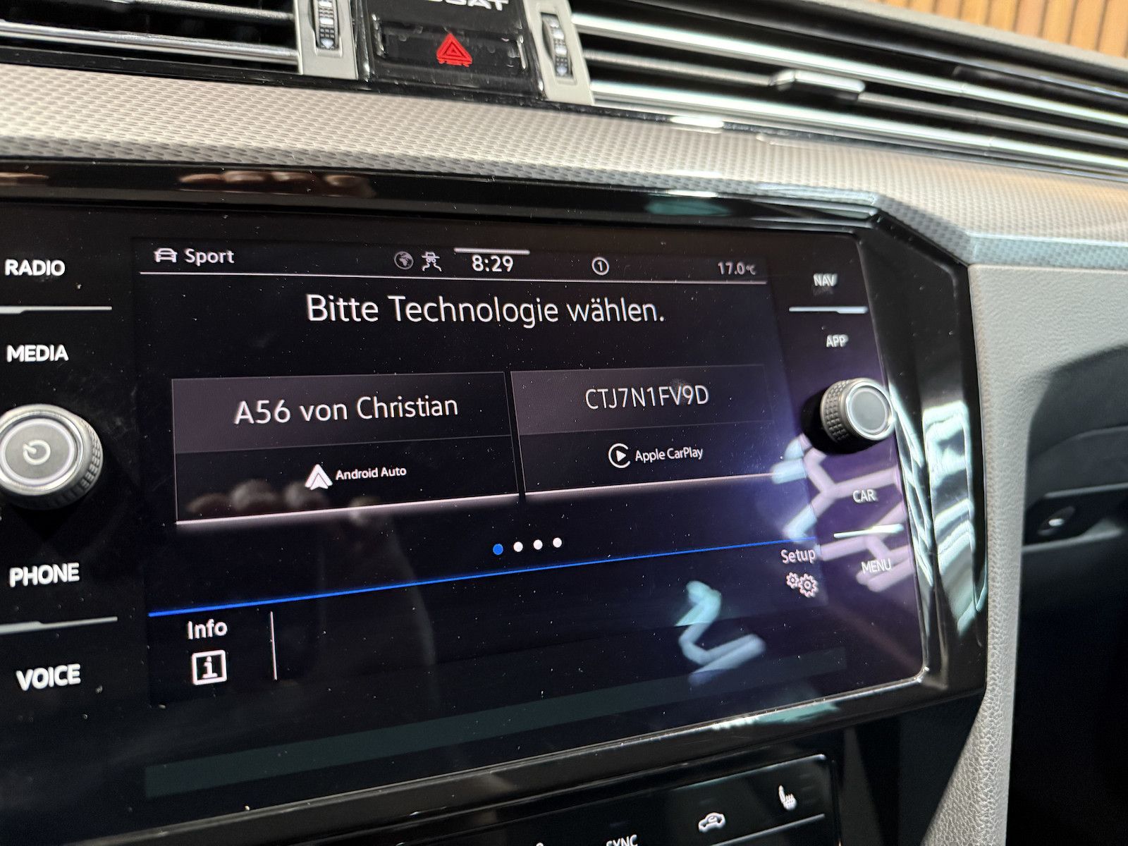 Fahrzeugabbildung Volkswagen Passat Alltrack 2,0 TDI 4M DSG *Navi*Kam*LED*AHK
