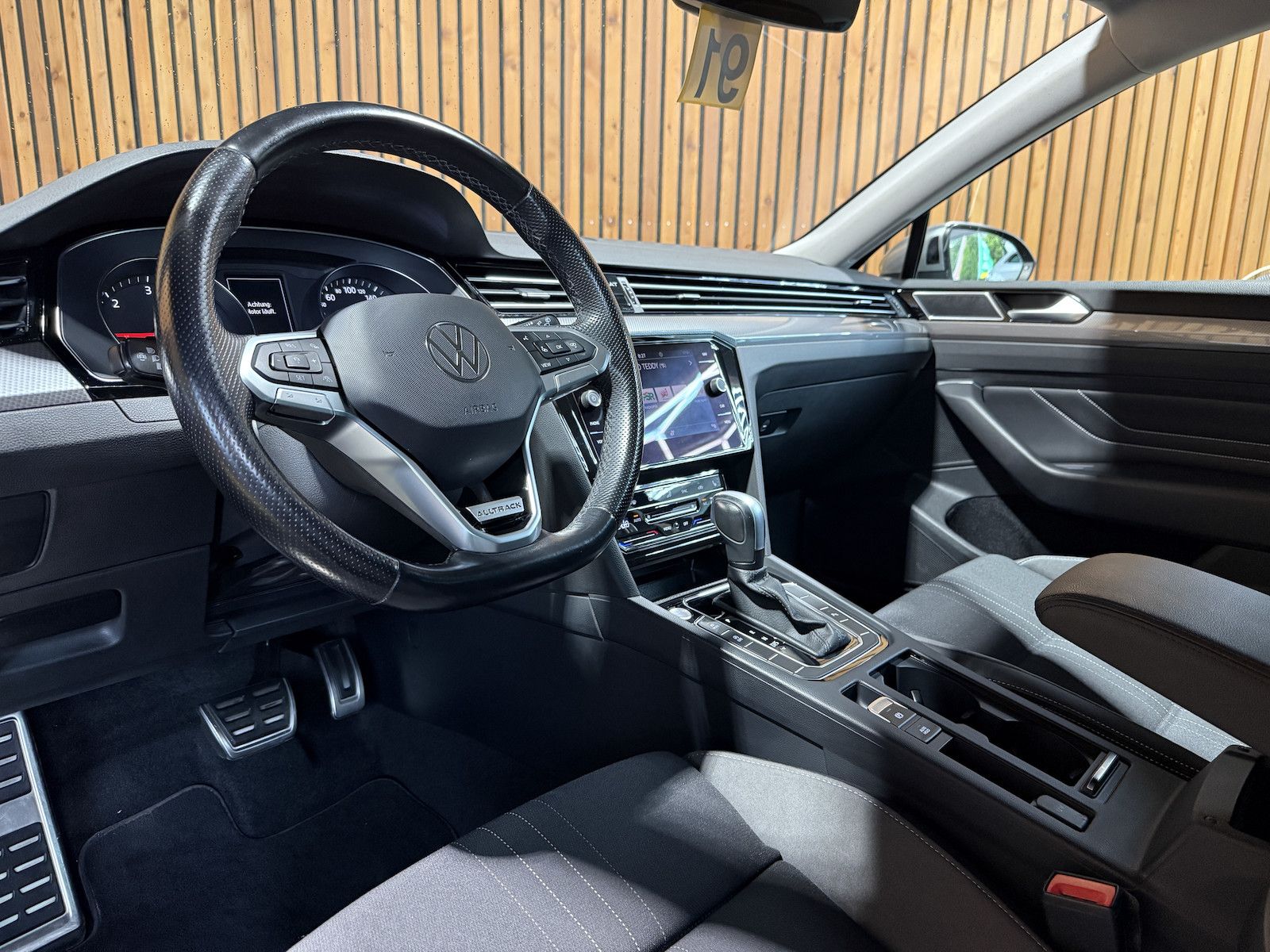 Fahrzeugabbildung Volkswagen Passat Alltrack 2,0 TDI 4M DSG *Navi*Kam*LED*AHK