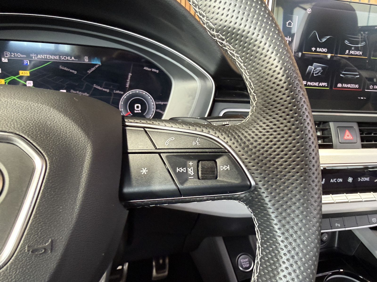 Fahrzeugabbildung Audi A5 Cabrio TFSI 2x S Line*Navi*Virtual*Kam*Matrix