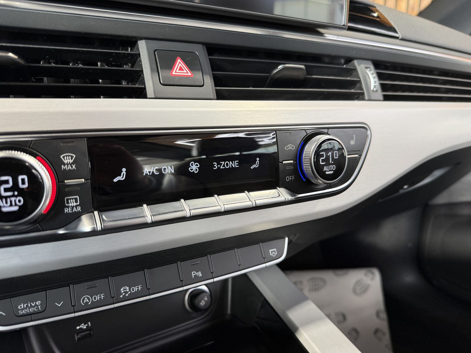 Fahrzeugabbildung Audi A5 Cabrio TFSI 2x S Line*Navi*Virtual*Kam*Matrix