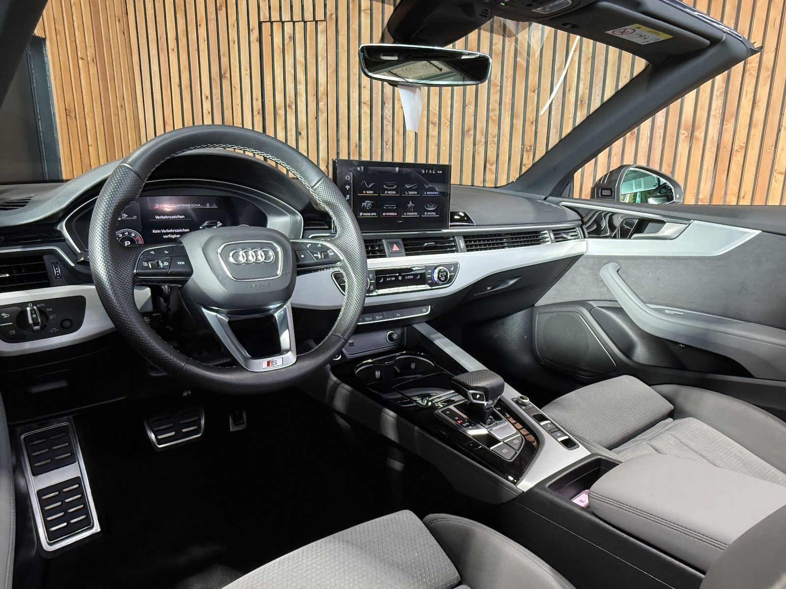 Fahrzeugabbildung Audi A5 Cabrio TFSI 2x S Line*Navi*Virtual*Kam*Matrix