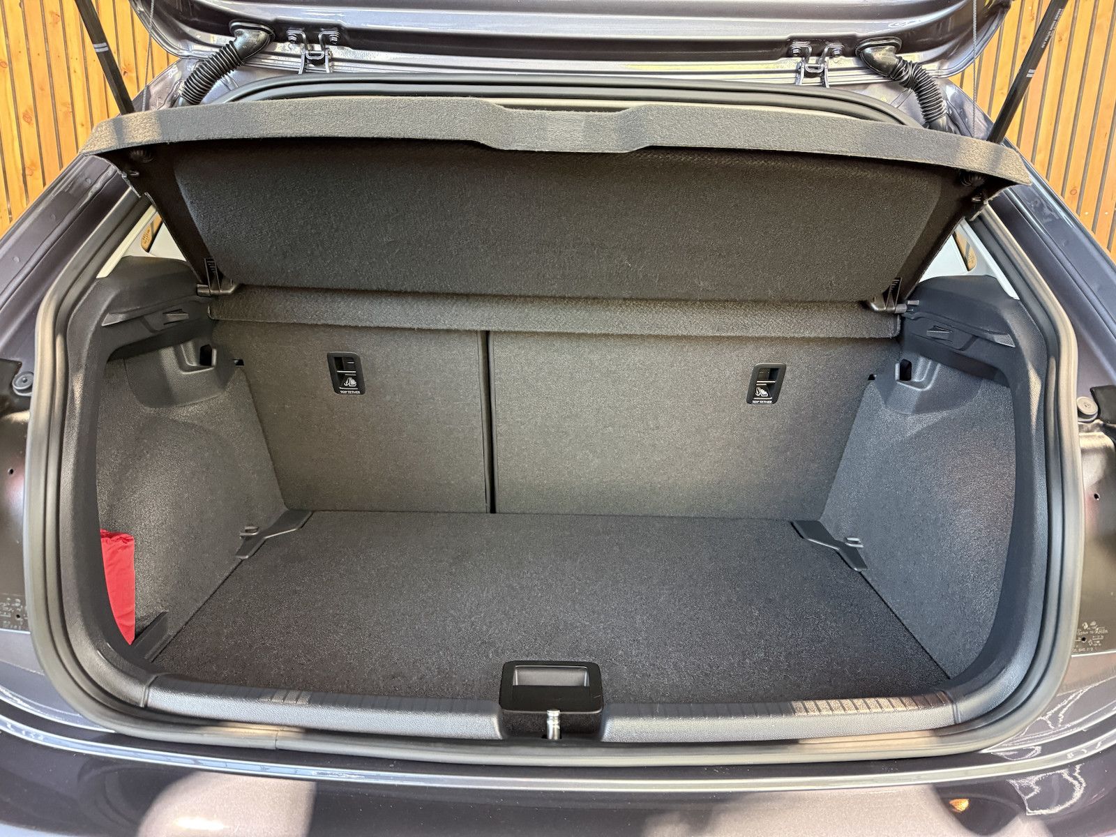 Fahrzeugabbildung Volkswagen Polo TSI Life 5-tg. *LED*PDC*Virtual*Sitzhz*App*