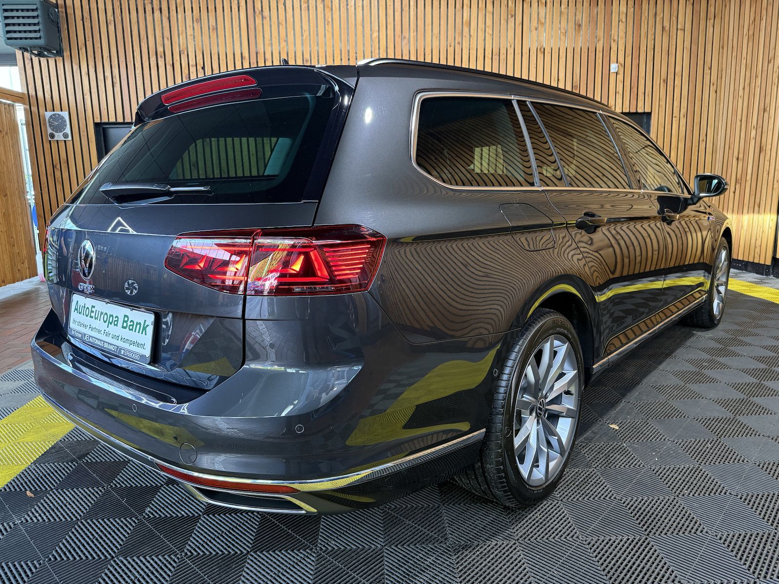 Fahrzeugabbildung Volkswagen Passat Variant GTE DSG *Navi*Kam*AHK*Virtual*ACC