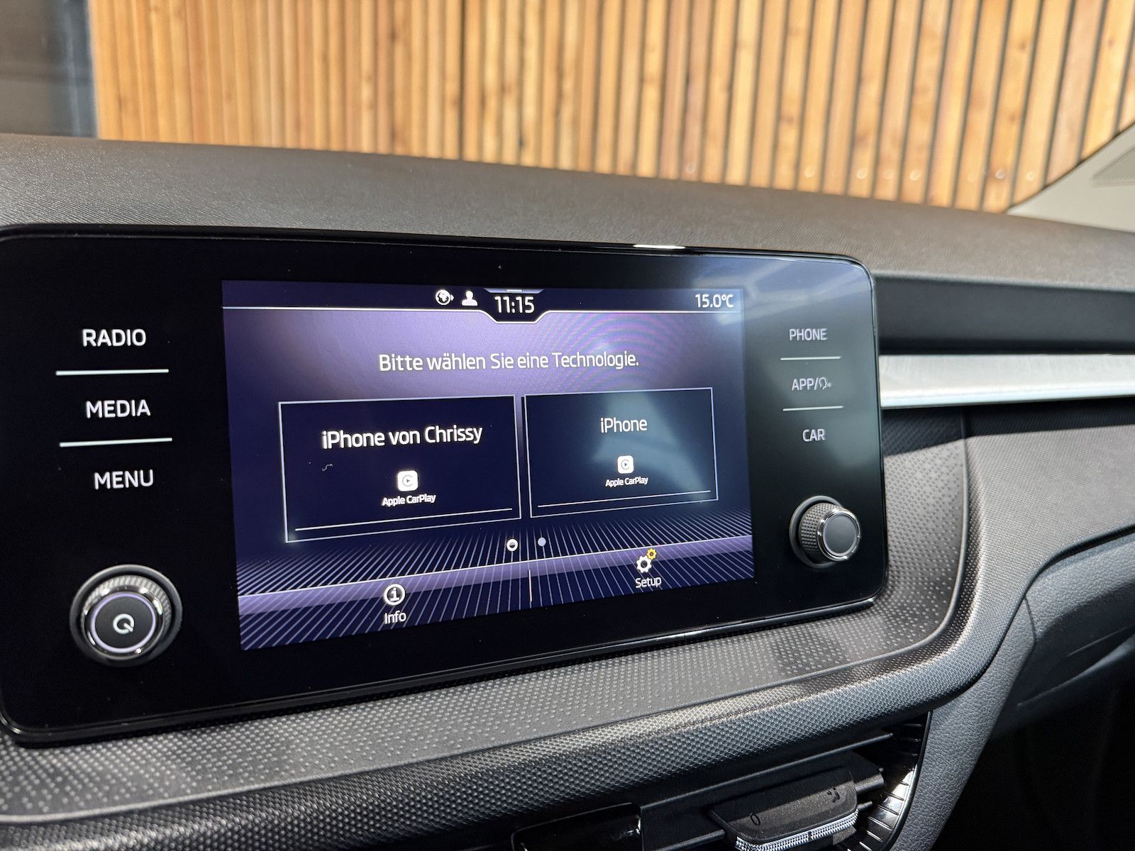 Fahrzeugabbildung SKODA Fabia 1,0 MPI Ambition *LED*Tempo*PDC*App*Sitzhz