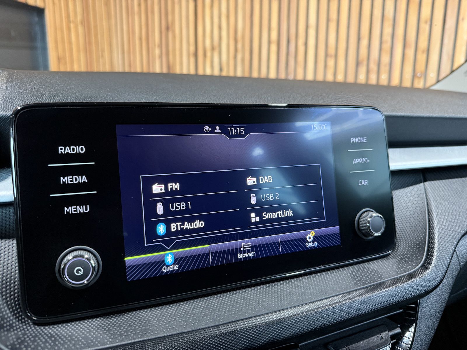 Fahrzeugabbildung SKODA Fabia 1,0 MPI Ambition *LED*Tempo*PDC*App*Sitzhz