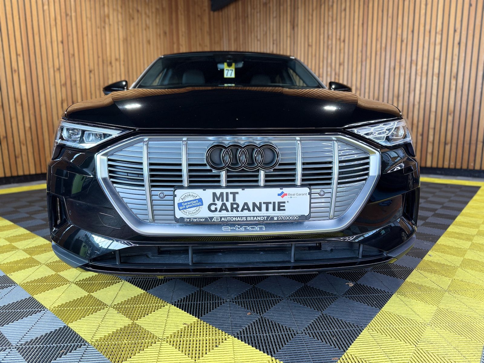 Fahrzeugabbildung Audi e-tron 50 qu. S Line *Navi*Kam*Virt*Luft*Matrix*