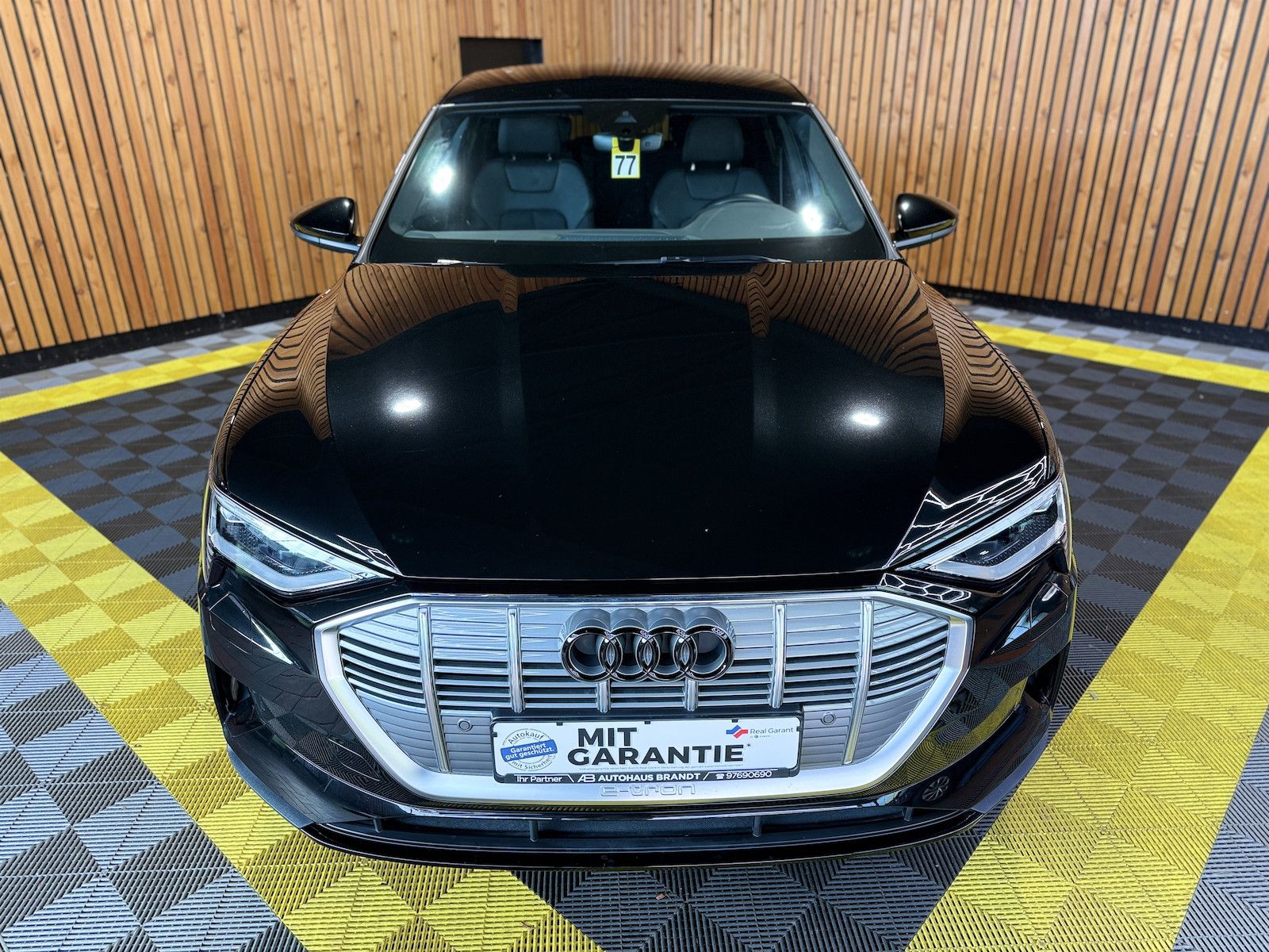 Fahrzeugabbildung Audi e-tron 50 qu. S Line *Navi*Kam*Virt*Luft*Matrix*