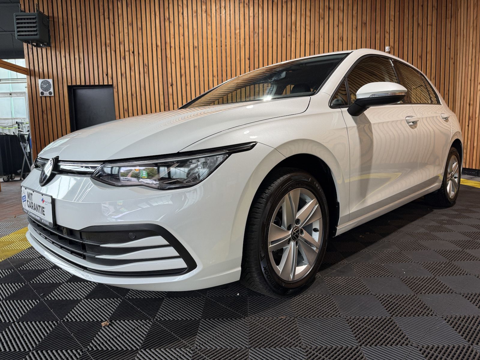 Volkswagen Golf 2,0 TDI DSG Life *Navi*ACC*LED*Keyless*