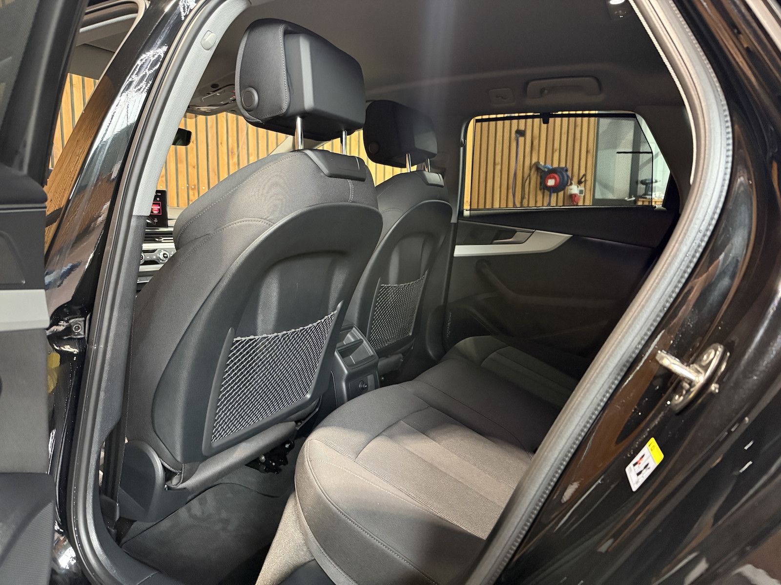 Fahrzeugabbildung Audi A4 Avant 2,0 TDI Aut. *Navi+*ACC*AHK*Kamera*App*