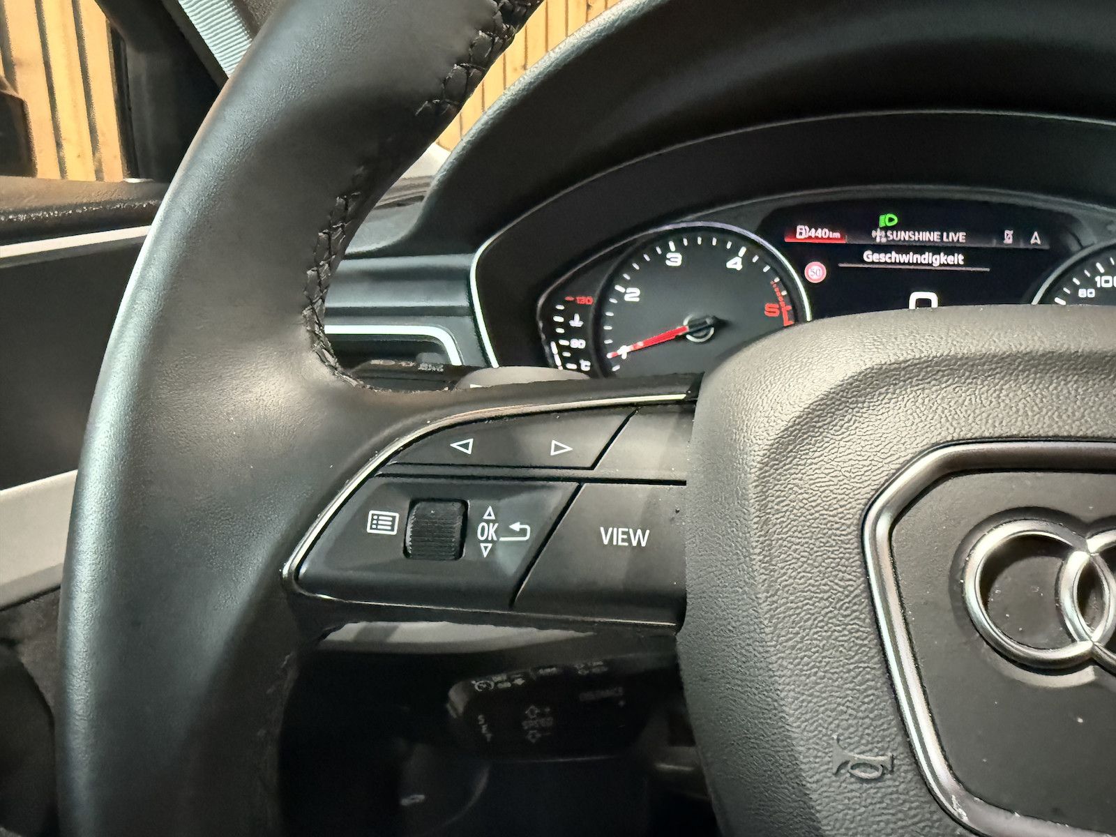 Fahrzeugabbildung Audi A4 Avant 2,0 TDI Aut. *Navi+*ACC*AHK*Kamera*App*