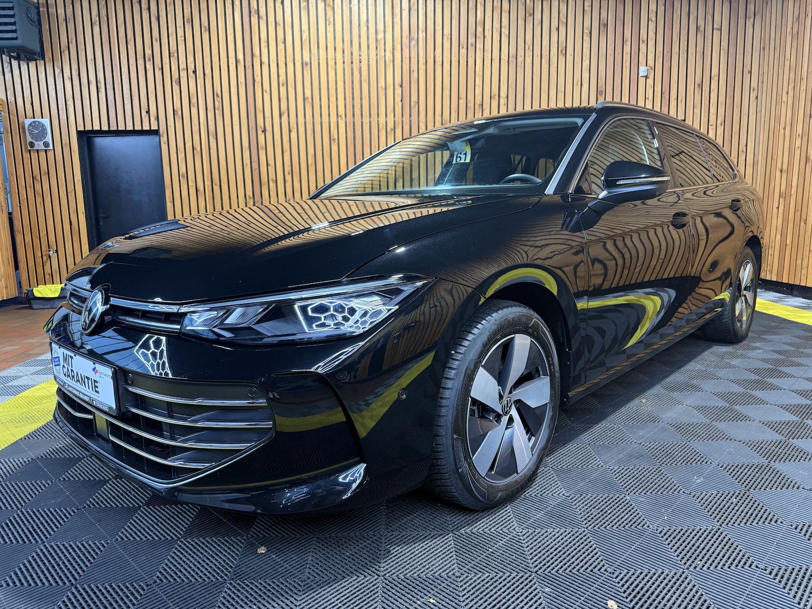 Volkswagen Passat Variant 2,0 TDI DSG *Navi*AHK*360°*LED*