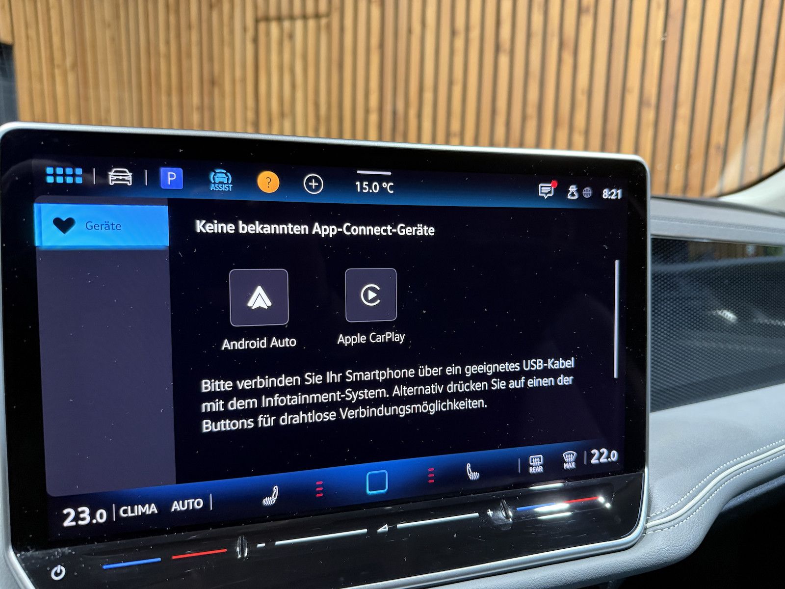 Fahrzeugabbildung Volkswagen Passat Variant 2,0 TDI DSG *Navi*AHK*360°*LED*