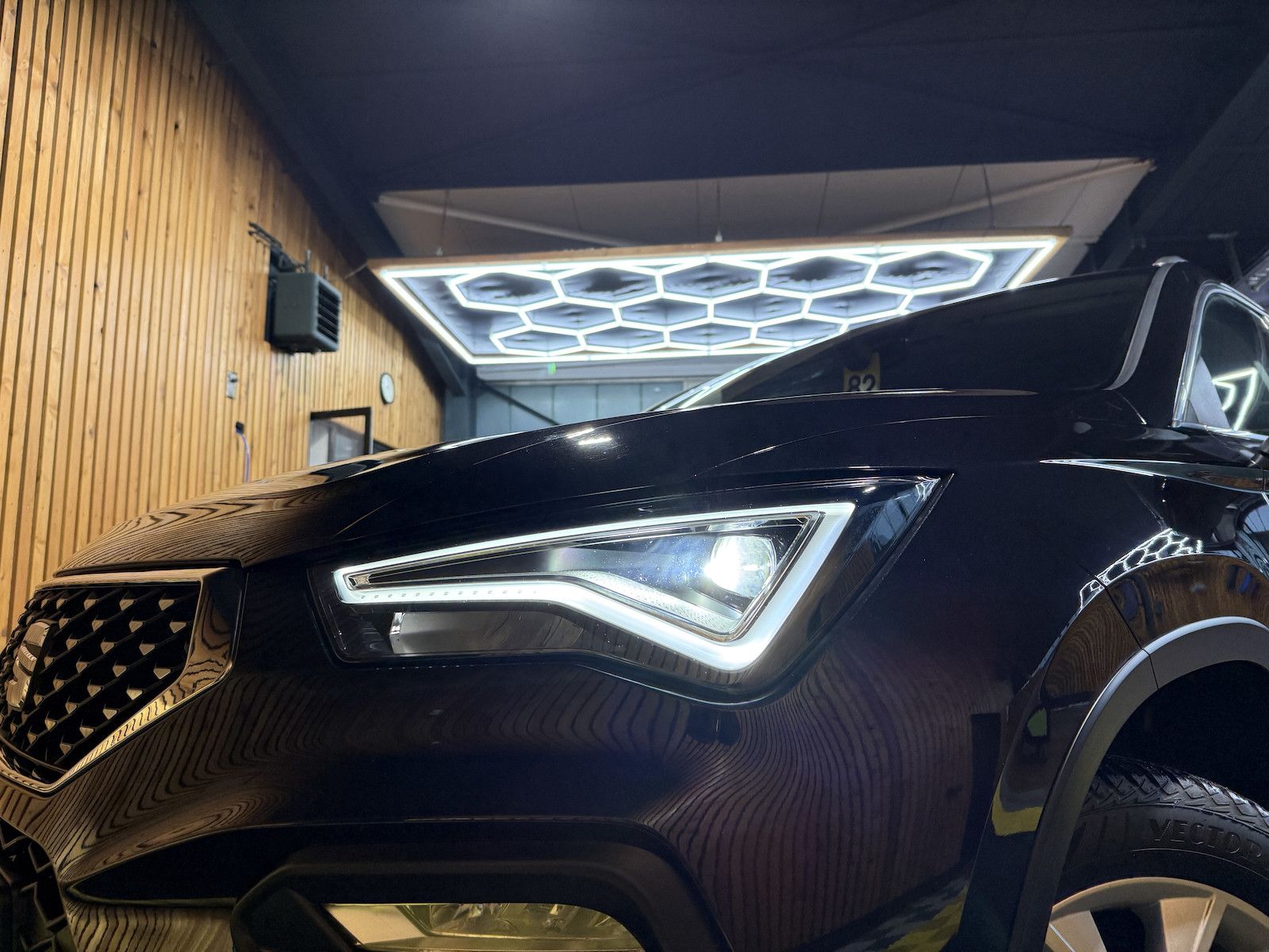 Fahrzeugabbildung SEAT Ateca 1,5 TSI X-Per. DSG *Navi*LED*Kam*Virt*AHK*