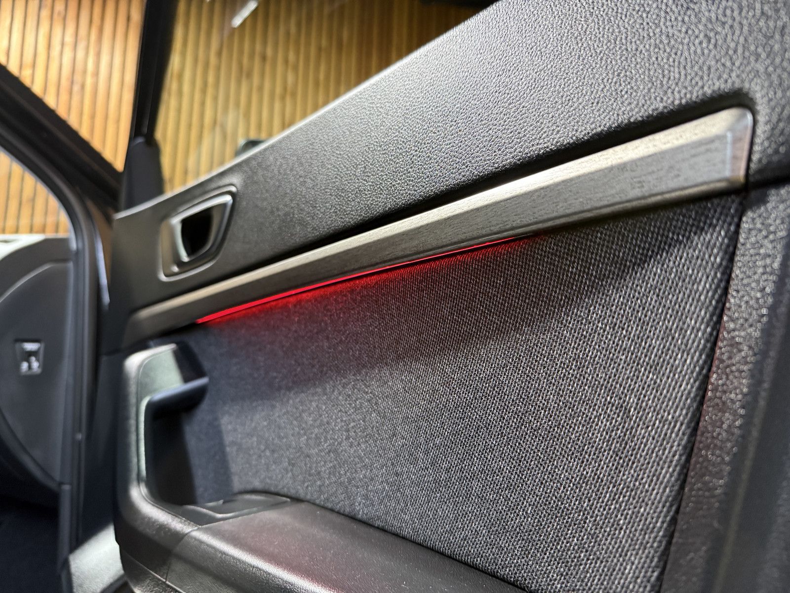 Fahrzeugabbildung SEAT Ateca 1,5 TSI X-Per. DSG *Navi*LED*Kam*Virt*AHK*