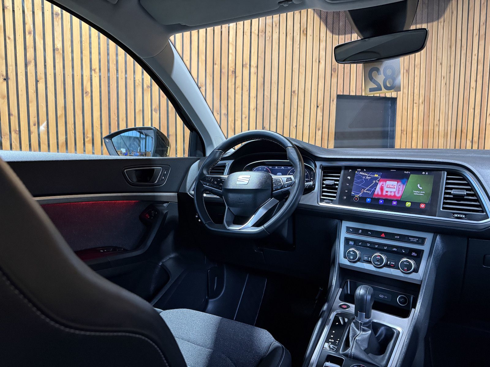 Fahrzeugabbildung SEAT Ateca 1,5 TSI X-Per. DSG *Navi*LED*Kam*Virt*AHK*
