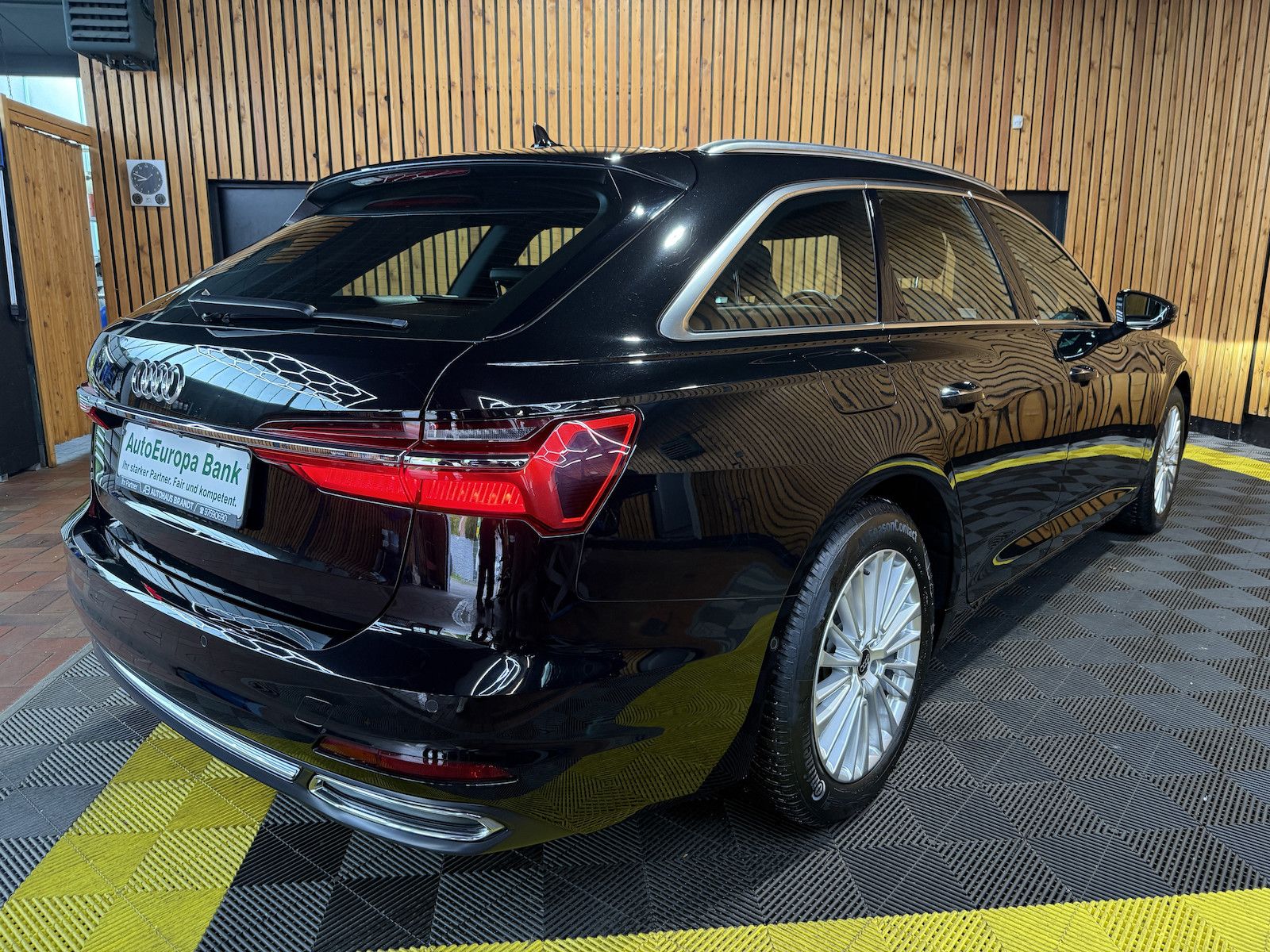 Fahrzeugabbildung Audi A6 Avant 2,0 TDI *Navi*ACC*Kam*Pano*Virtual*Keyl