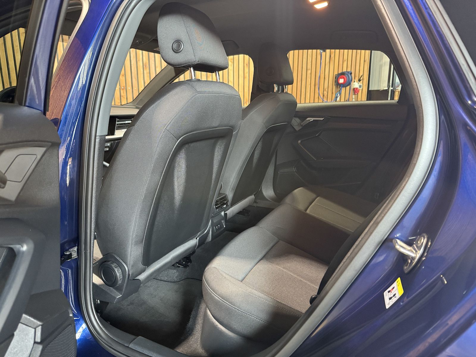 Fahrzeugabbildung Audi A3 Sportback advanced TFSI *Navi*LED*Kam*Virtual