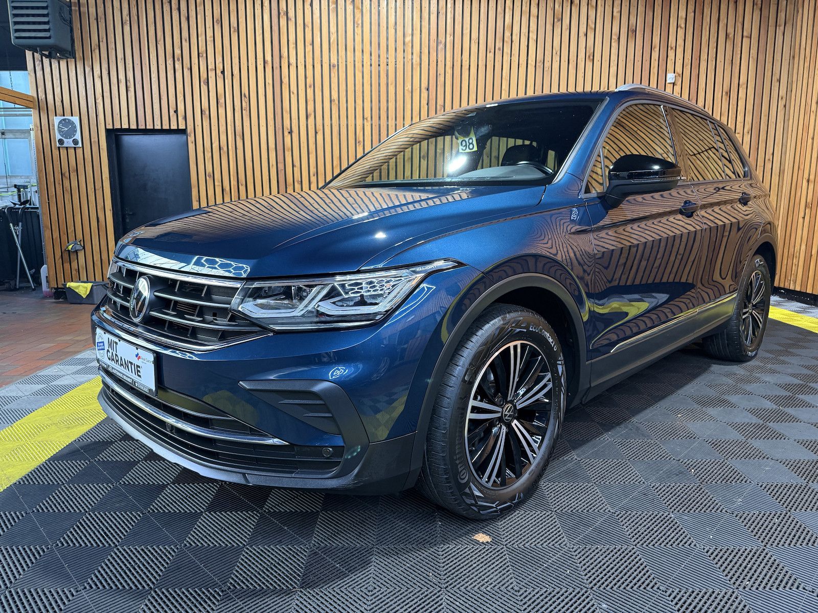 Volkswagen Tiguan 1,5 TSI DSG *Navi*Matrix*AHK*Kam*Virtual*