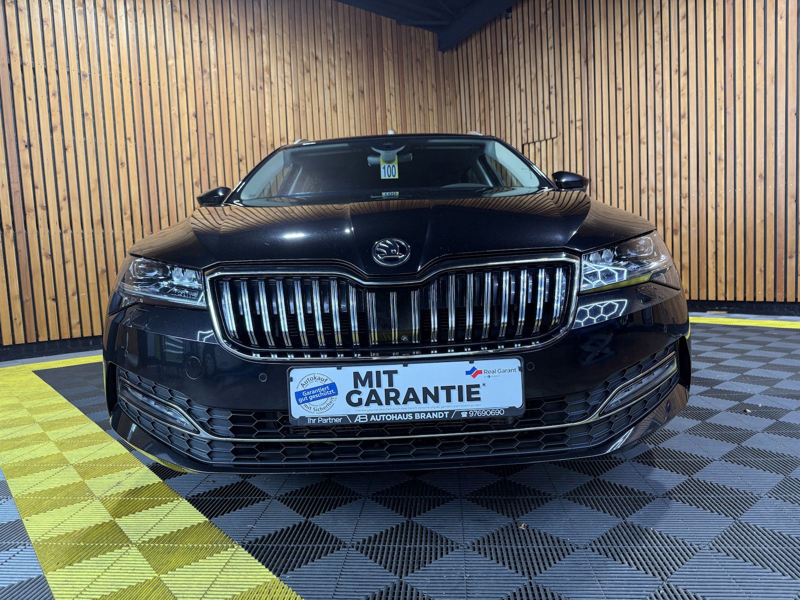 Fahrzeugabbildung SKODA Superb Combi Style TDI DSG *Navi*ACC*Virtual*AHK