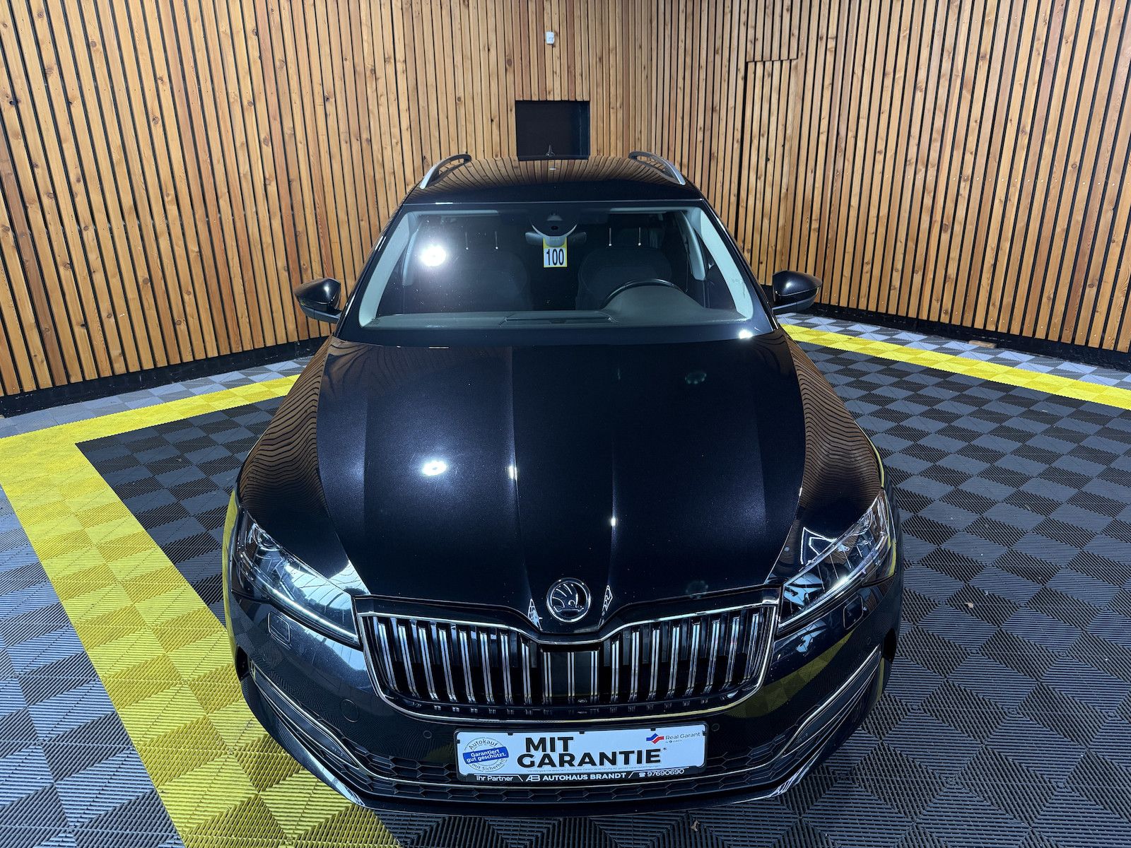 Fahrzeugabbildung SKODA Superb Combi Style TDI DSG *Navi*ACC*Virtual*AHK