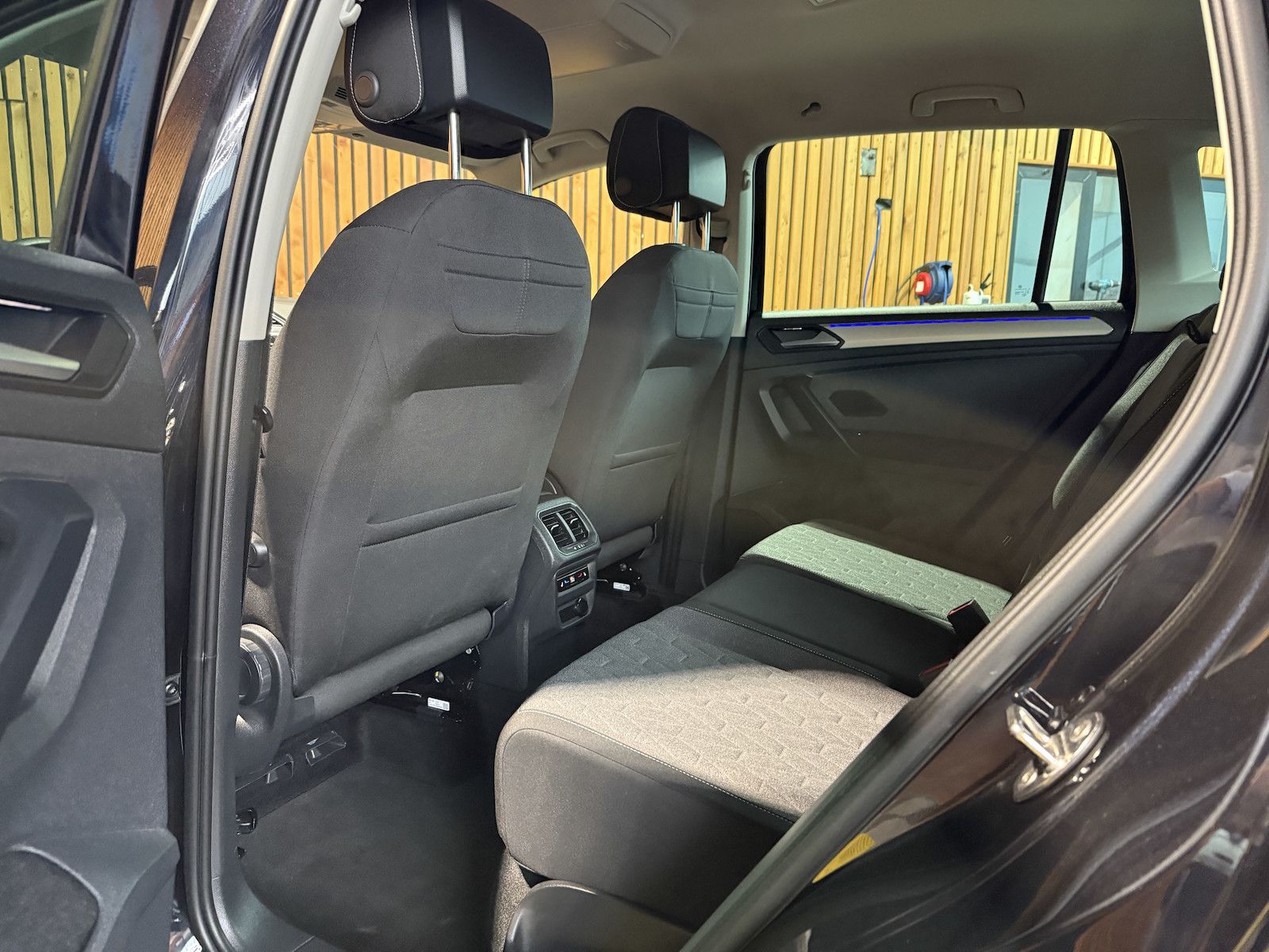 Fahrzeugabbildung Volkswagen Tiguan 1,5 TSI Move DSG *Navi*ACC*Kam*LED*App*