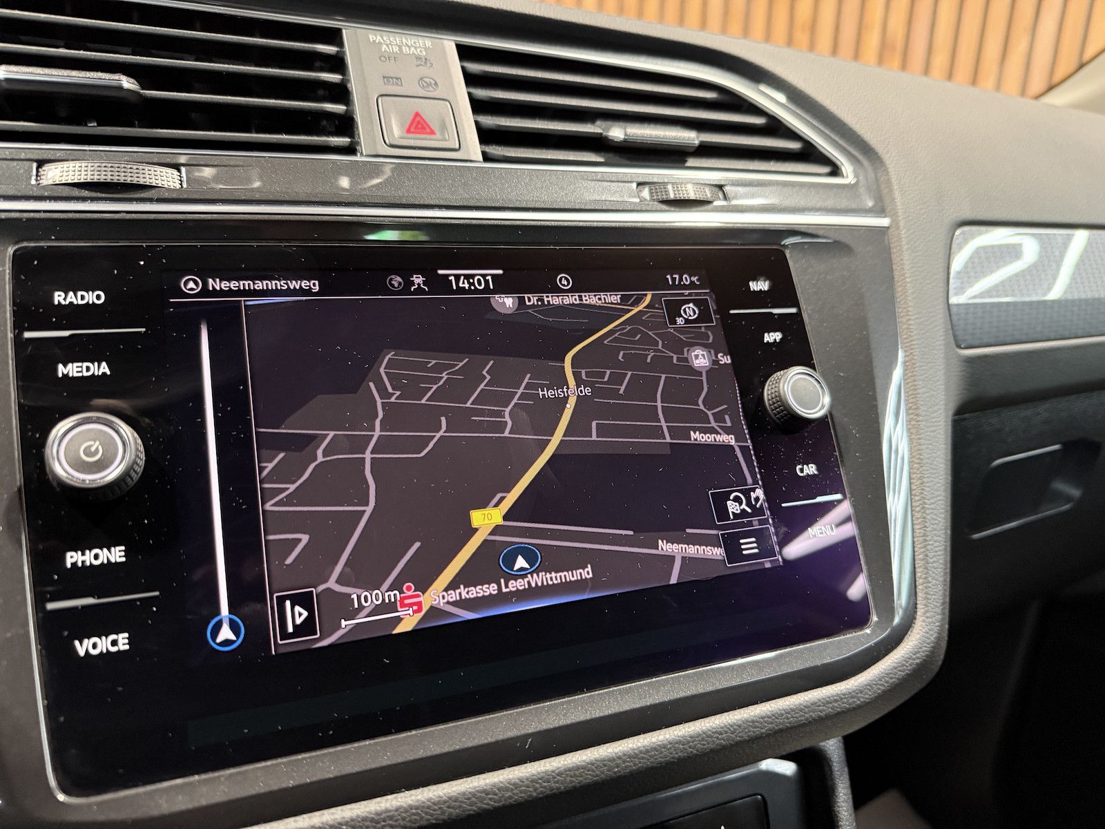 Fahrzeugabbildung Volkswagen Tiguan 2,0 TDI Life DSG *Navi*ACC*AHK*App*LED*