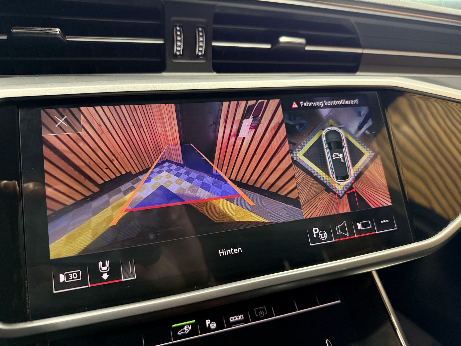 Fahrzeugabbildung Audi A6 Avant 50TFSIe S Line*Navi*Matrix*360*ACC*Keyl