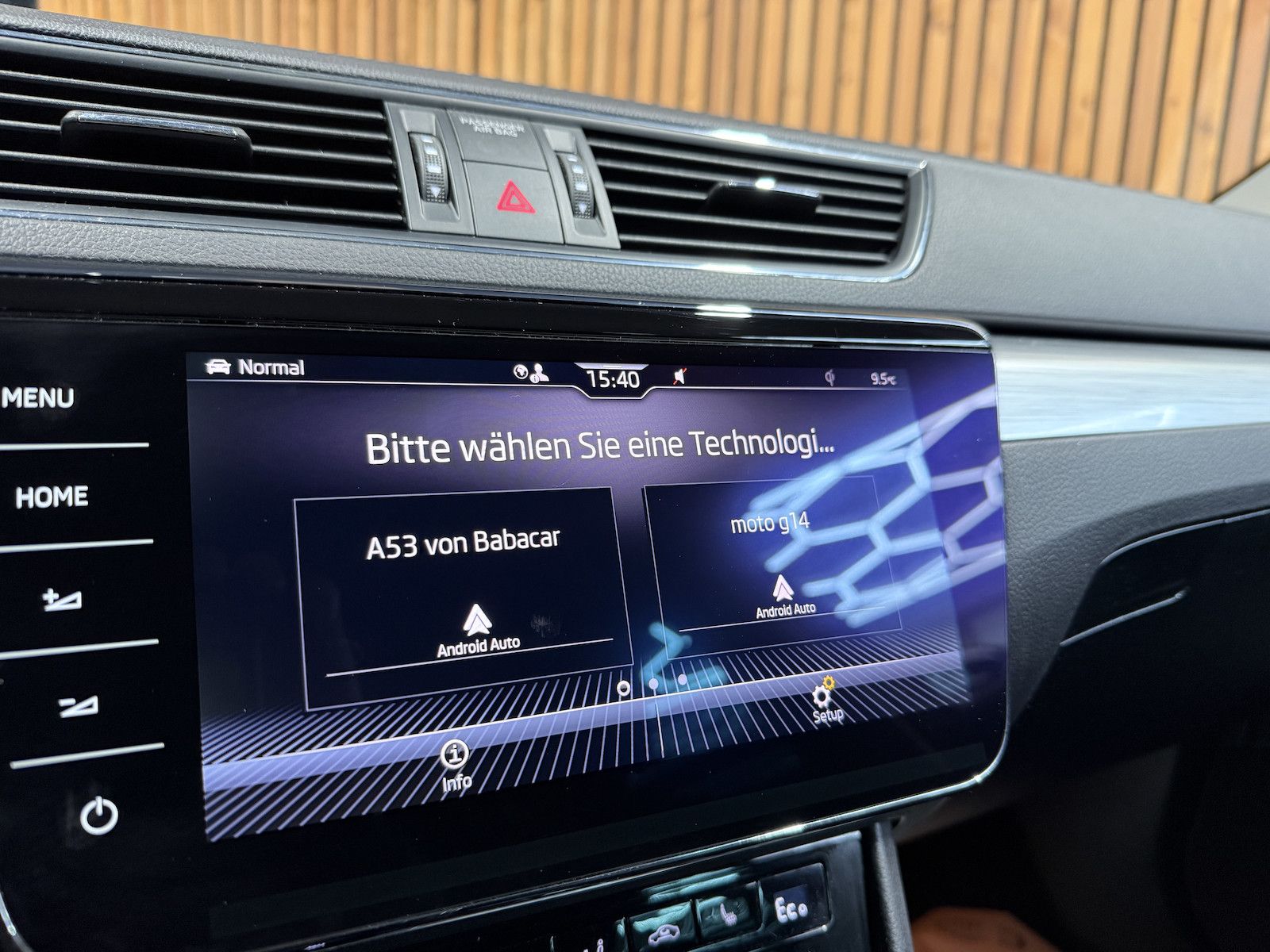 Fahrzeugabbildung SKODA Superb Combi TSI iV DSG *Navi*Virt*Kam*Kessy*DCC