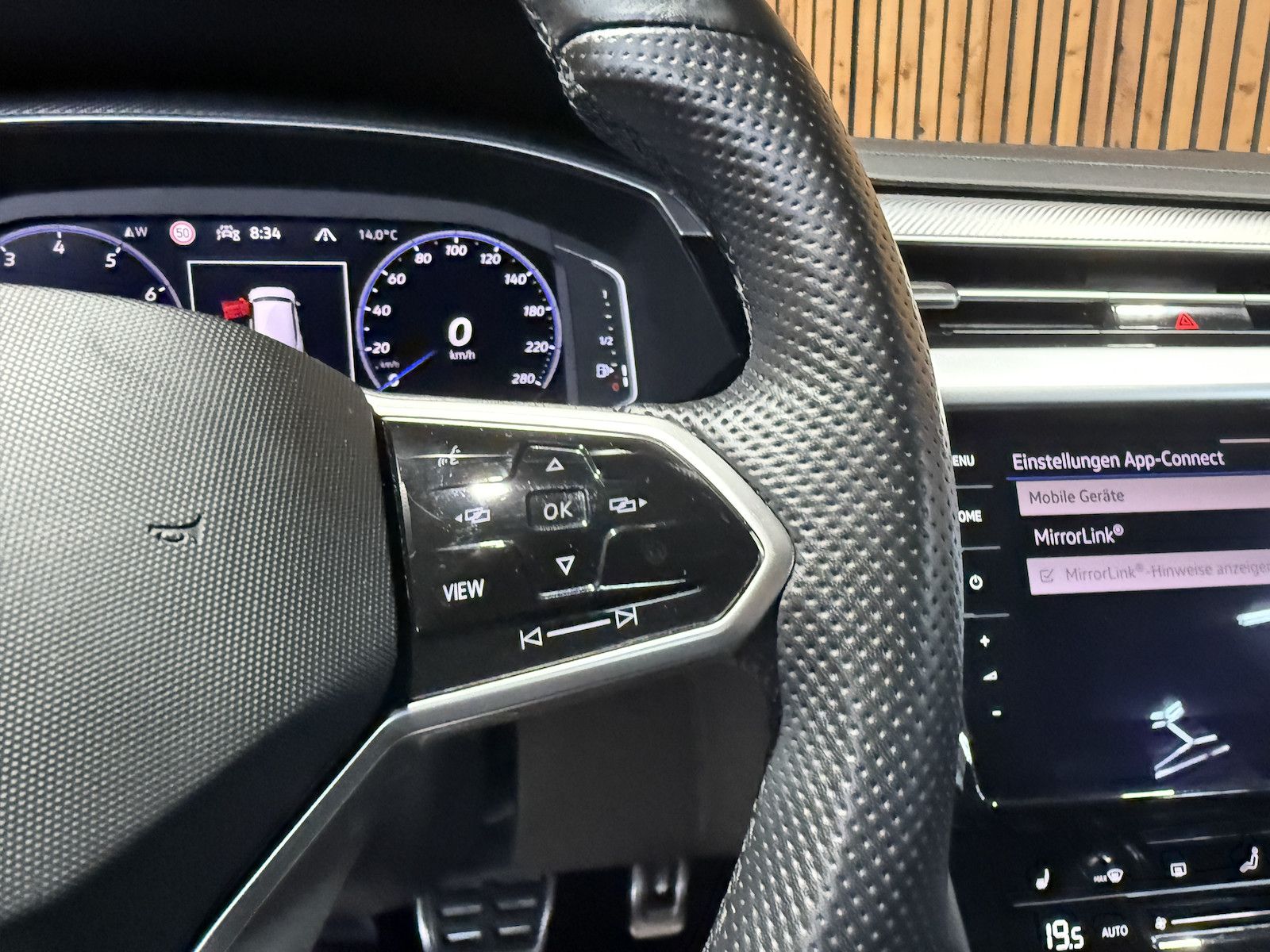 Fahrzeugabbildung Volkswagen Arteon SB. 2,0 TSI R-Line*Navi*Kam*Virtual*Keyl.