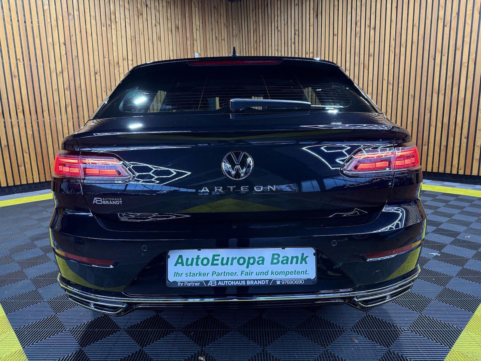 Fahrzeugabbildung Volkswagen Arteon SB. 2,0 TSI R-Line*Navi*Kam*Virtual*Keyl.