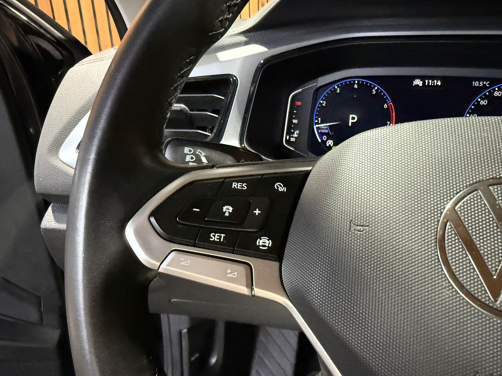 Fahrzeugabbildung Volkswagen T-Roc 1,5 TSI Life DSG *LED*Kam*Virtual*App*ACC*