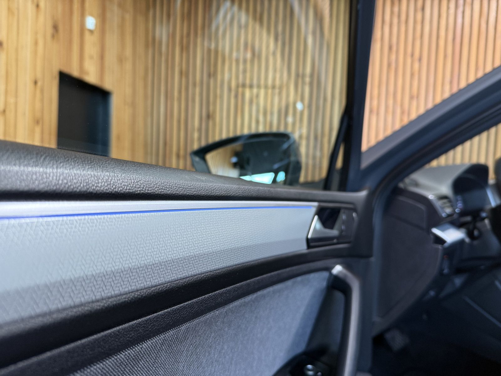 Fahrzeugabbildung SEAT Tarraco 2,0 TDI DSG *Navi*LED*Kam*VC*Beats*Keyl.