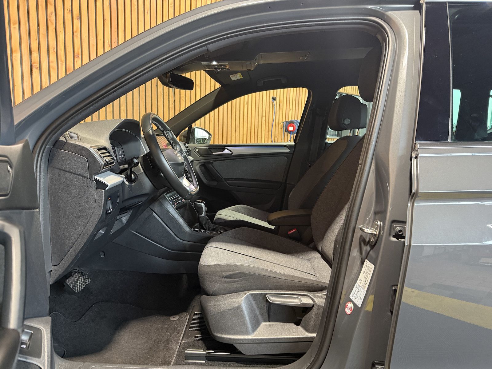 Fahrzeugabbildung SEAT Tarraco 2,0 TDI DSG *Navi*LED*Kam*VC*Beats*Keyl.