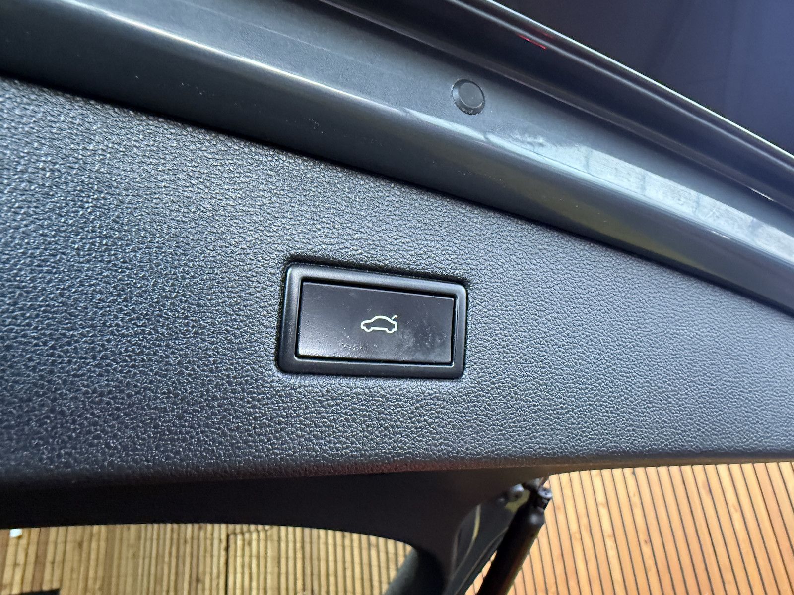 Fahrzeugabbildung SEAT Tarraco 2,0 TDI DSG *Navi*LED*Kam*VC*Beats*Keyl.