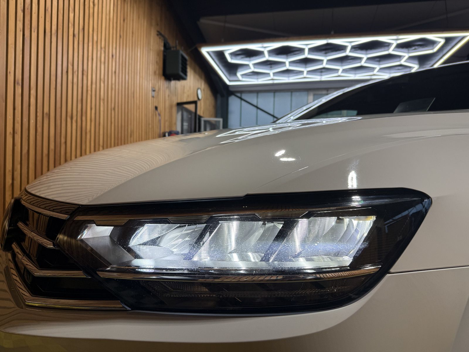 Fahrzeugabbildung Volkswagen Passat Variant GTE DSG *Navi*Kam*AHK*Virtual*ACC