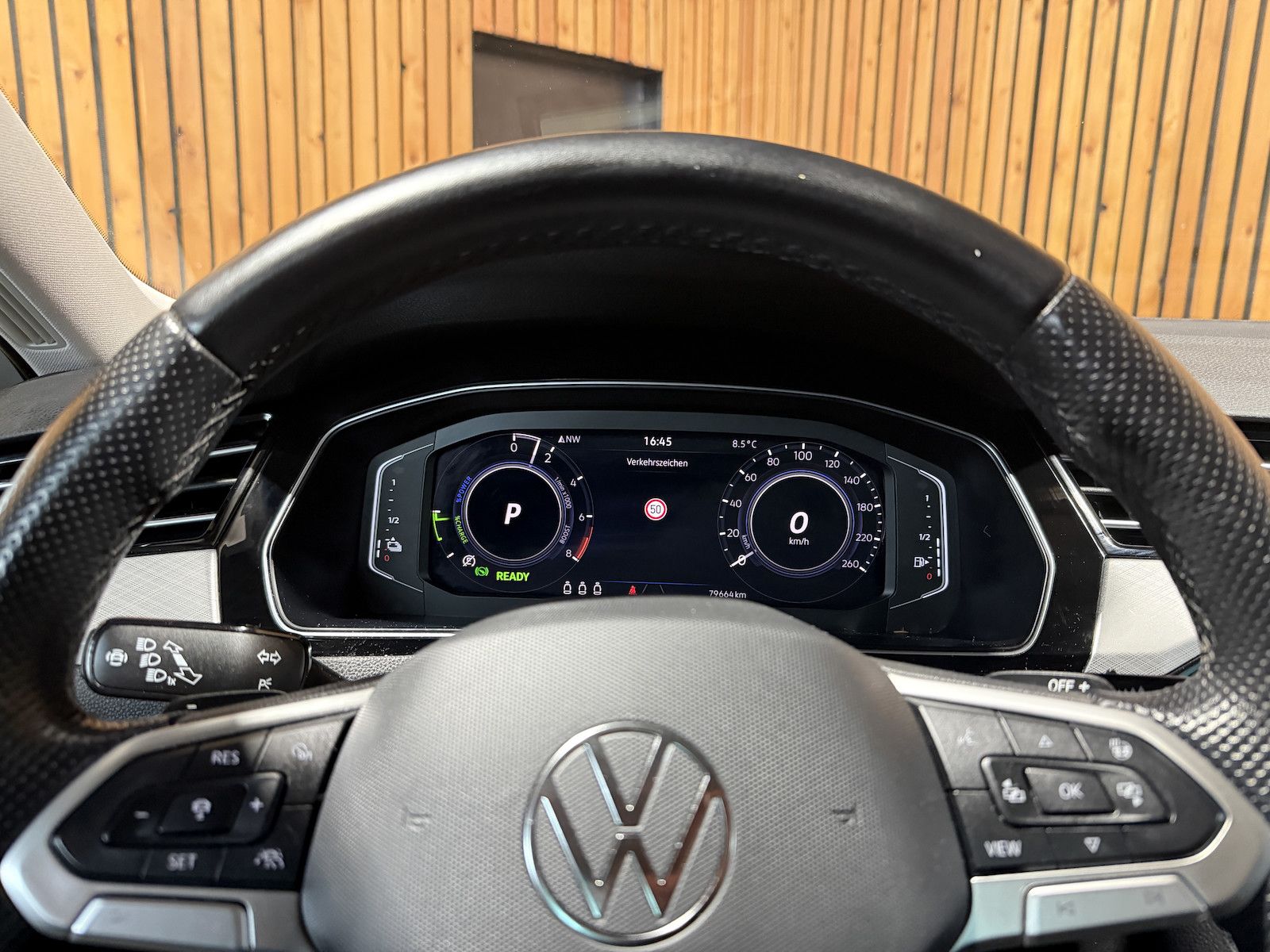 Fahrzeugabbildung Volkswagen Passat Variant GTE DSG *Navi*Kam*AHK*Virtual*ACC