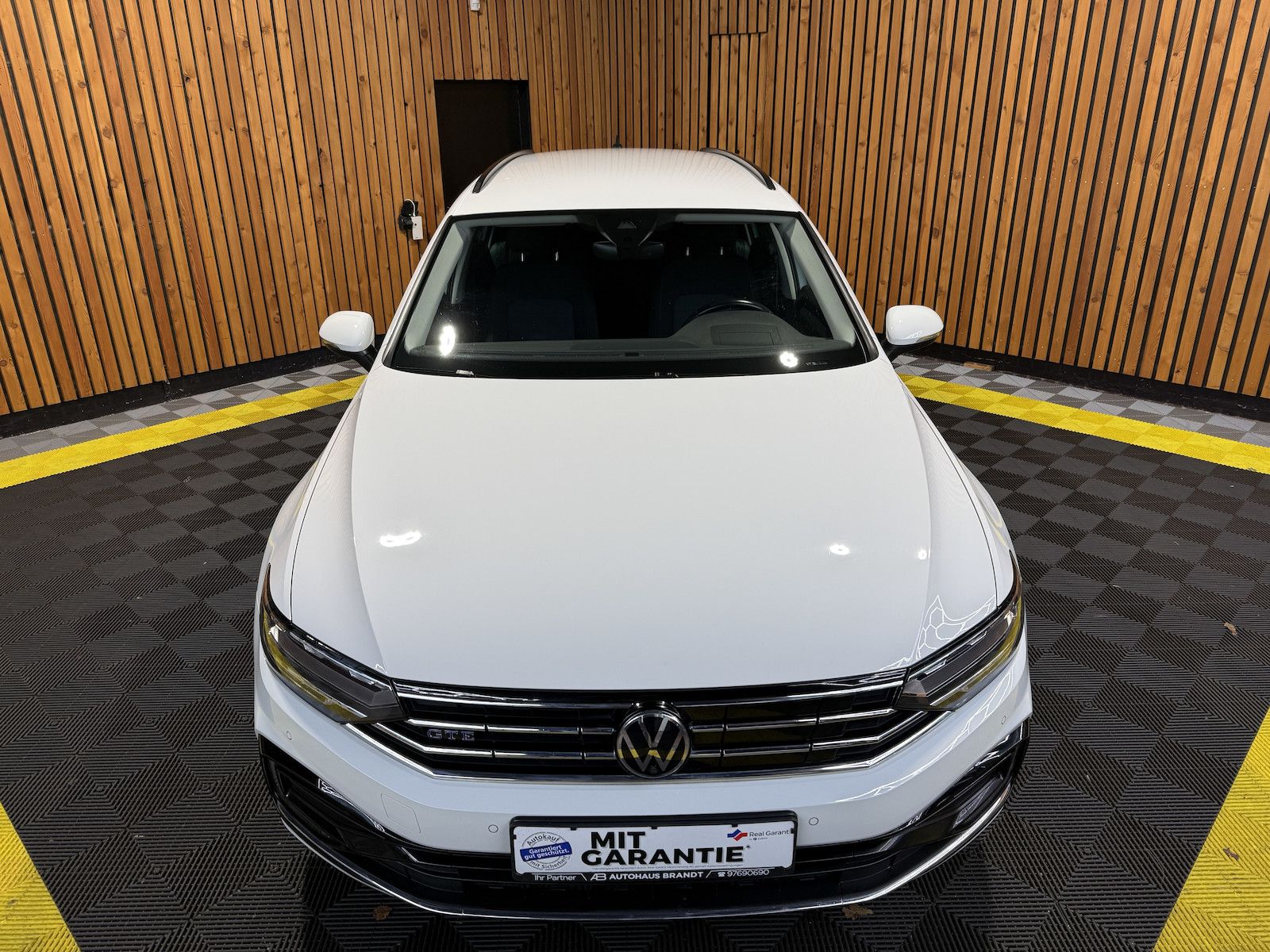 Fahrzeugabbildung Volkswagen Passat Variant GTE DSG *Navi*Kam*AHK*Virtual*ACC