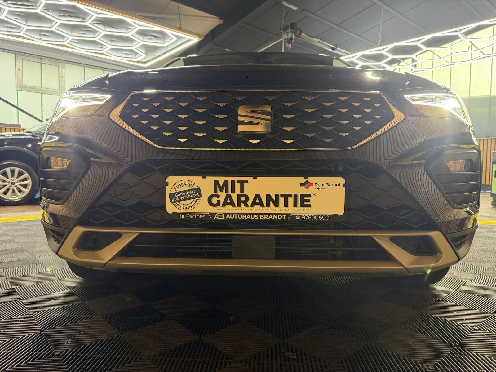 Fahrzeugabbildung SEAT Ateca 1,5 TSI X-Perience DSG *Navi*LED*Kam*Virt