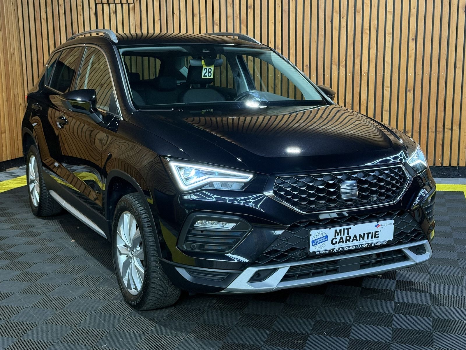 Fahrzeugabbildung SEAT Ateca 1,5 TSI X-Perience DSG *Navi*LED*Kam*Virt