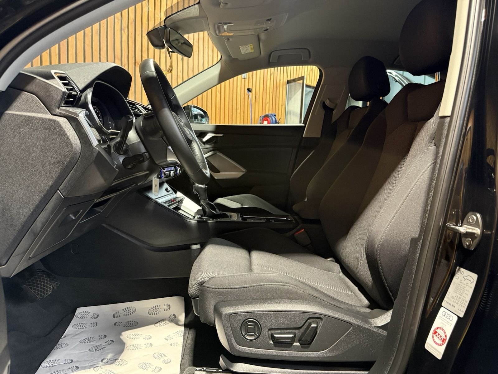 Fahrzeugabbildung Audi Q3 Sportback 35TDI Aut. *Navi+*LED*Virtual*Kam*