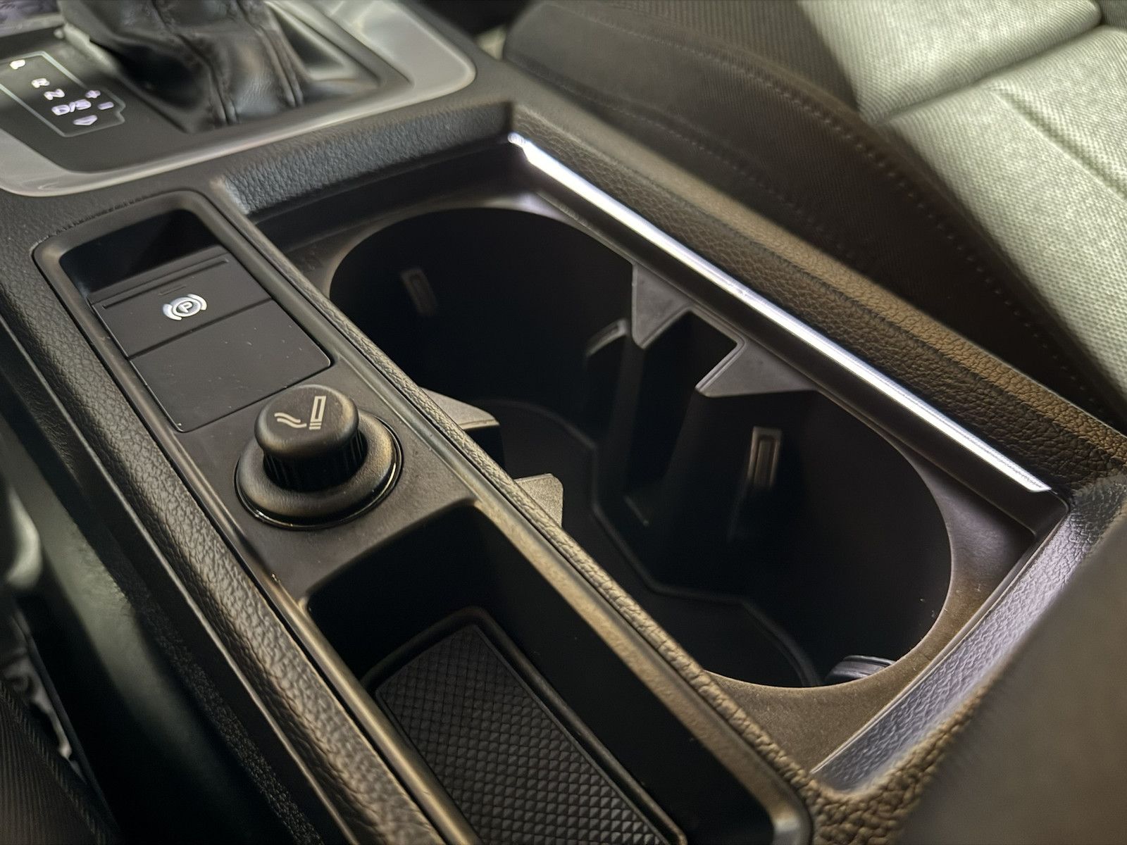 Fahrzeugabbildung Audi Q3 Sportback 35TDI Aut. *Navi+*LED*Virtual*Kam*